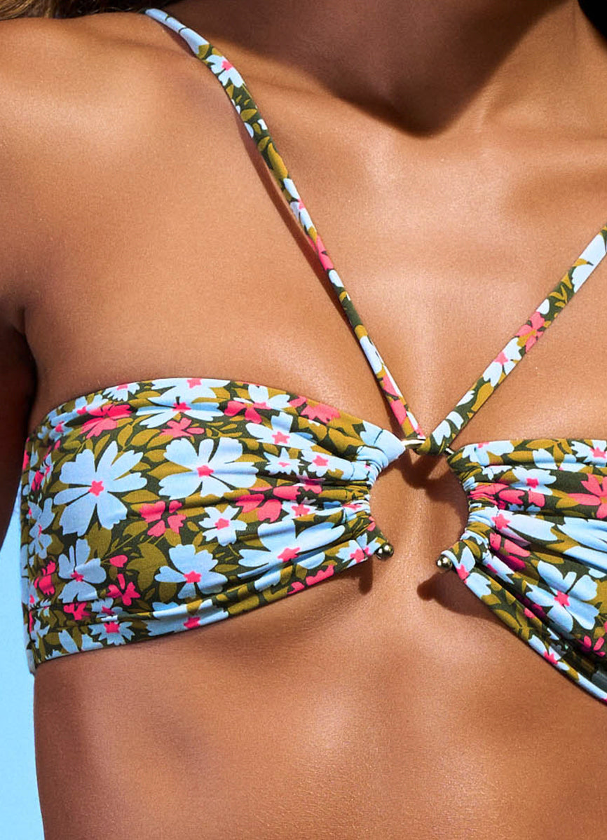Maaji Ditsyduo Halfmoon Strapless Bandeau Bikini Top 3 Maaji Ditsyduo Halfmoon Strapless Bandeau Bikini Top